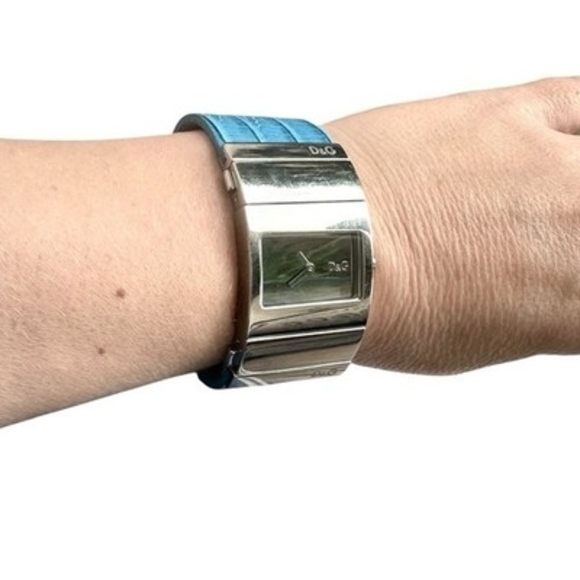 Dolce & Gabbana D&G Stainless Steel Watch Blue Leather Green Rubber Straps 3ATM main image 15